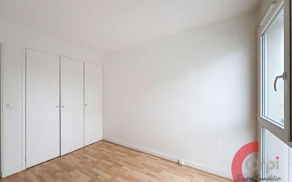 Appartement à vendre    3 pièces • 76,04 m2 Bry-sur-Marne