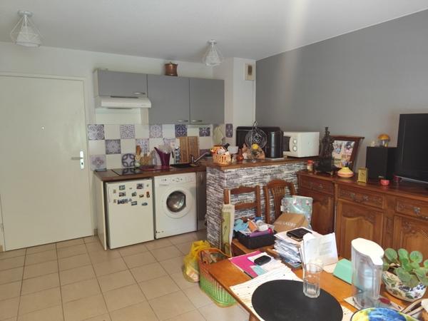 Appartement à vendre 57 120 € Terrasson-Lavilledieu 3 p 37 m² DPE C