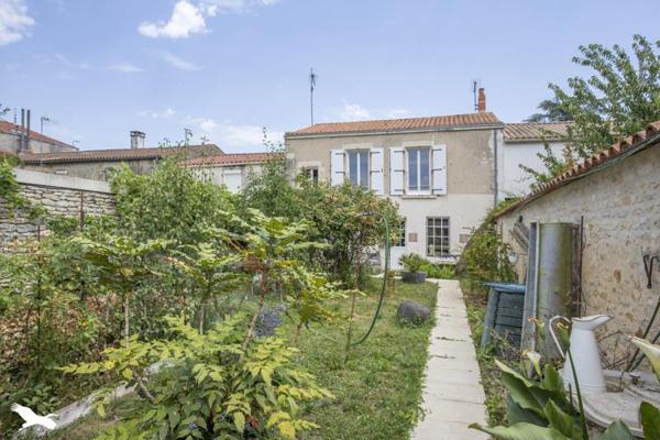 Maison à vendre 159 000 € Marans 3 p 73 m² DPE D