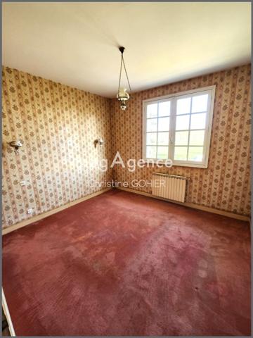 Maison à AULNAY, 17470 - 6 pièces 131m²