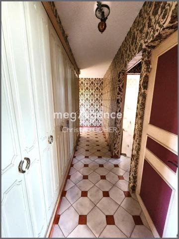 Maison à AULNAY, 17470 - 6 pièces 131m²