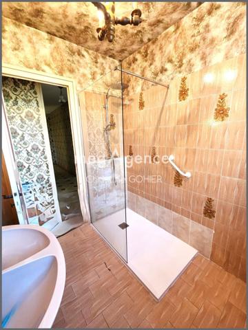 Maison à AULNAY, 17470 - 6 pièces 131m²