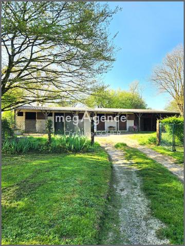 Maison à AULNAY, 17470 - 6 pièces 131m²