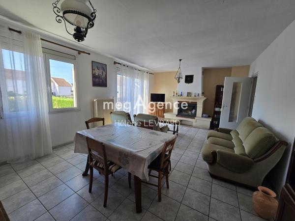 Maison à EVRON, 53600 - 4 pièces 88m²