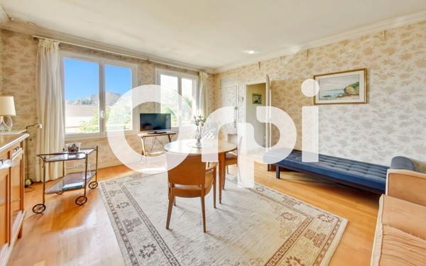 Maison à vendre    5 pièces •  Thiais