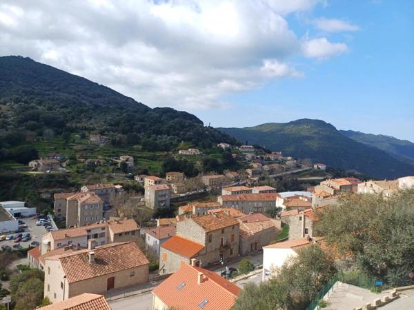 Vente Appartement 4 pièces 105 m2 à Sartène