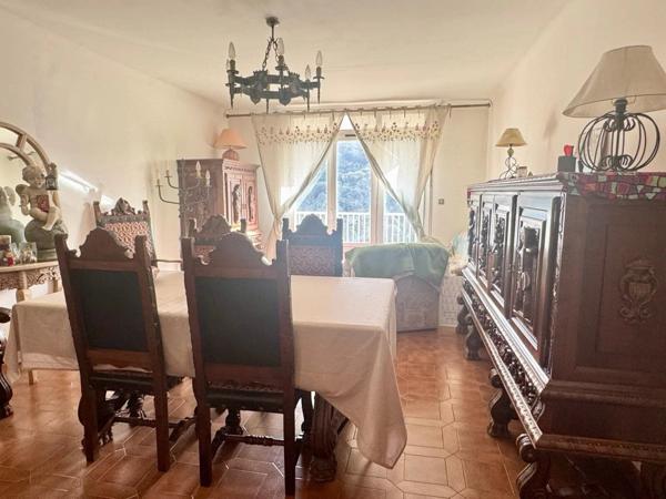Vente Appartement 4 pièces 105 m2 à Sartène