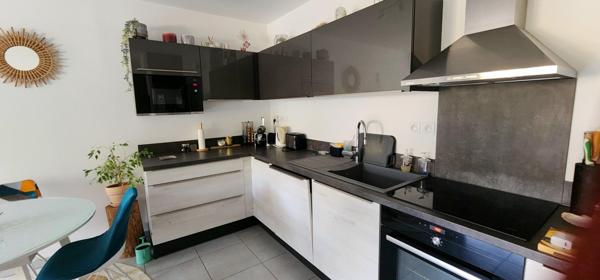 Appartement T3 residence recente