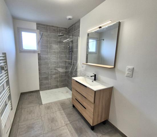 Maison neuve de plain-pied - 3 chambres