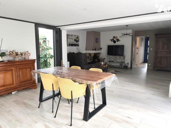Maison de plain-pied 2 chambres et bureau