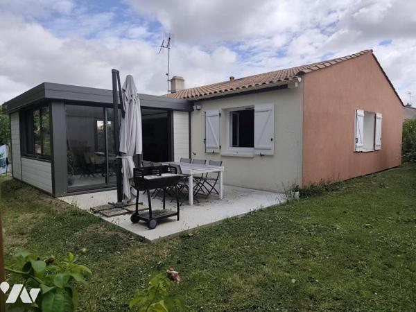 Maison de plain-pied 2 chambres et bureau