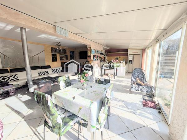 Maison Plain-pied- Piscine- Garage