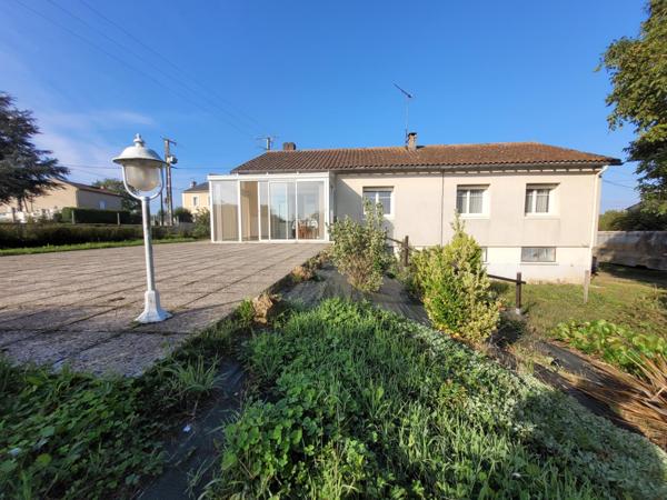 MAISON 6 PIÈCES 123 M2 VOUILLÉ