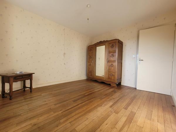 MAISON 6 PIÈCES 123 M2 VOUILLÉ