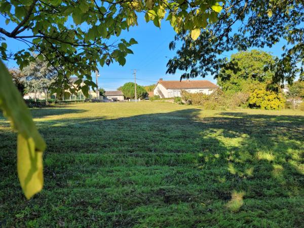 MAISON 6 PIÈCES 123 M2 VOUILLÉ