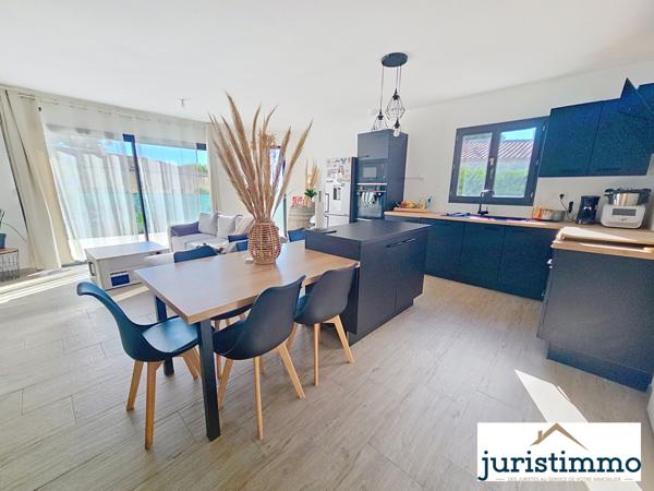 Belle maison de lotissement récente (2023) – sur 465 m² de terrain à Camaret-sur-Aigues