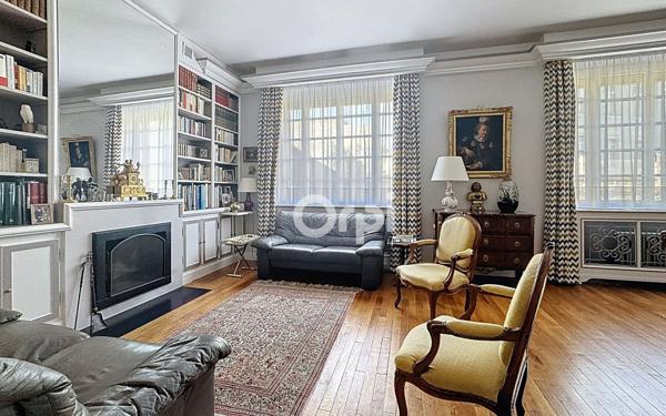 Appartement à vendre    6 pièces • 224 m2 Limoges