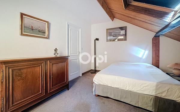 Appartement à vendre    6 pièces • 224 m2 Limoges