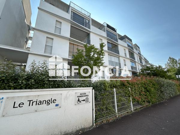 Location Appartement 3 pièces 61.7 m² - 1 AVENUE DE LA GARE Bordeaux 33200