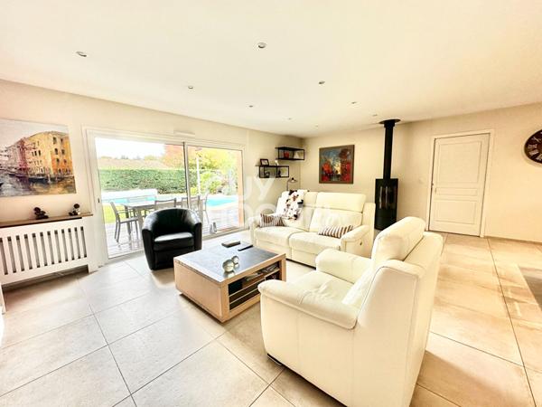 Charmante maison familiale avec piscine au coeur de Gujan-Mestras -150 m2