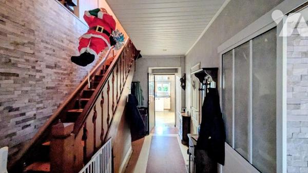 Maison  VAL DE SAIRE Quettehou 4 pièce(s) 110.83 m2