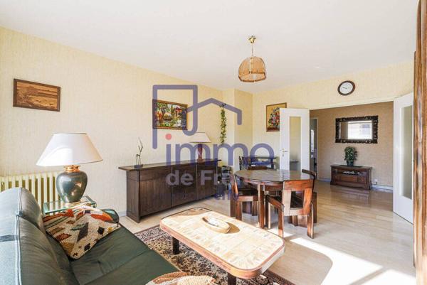 Appartement 3 pièces                                        - 38100 Grenoble Réf : 21628