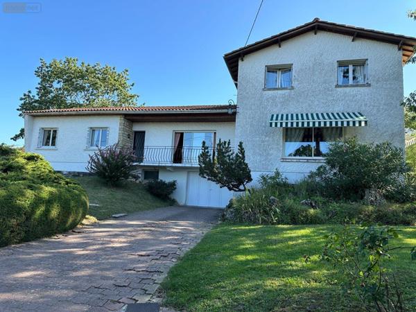 Maison à vendre à Cadillac sur Garonne en Gironde (33410), ref : C-PB-568