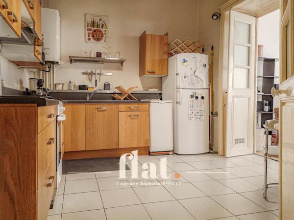 Appartement T2/T3 61 m2 type ancien