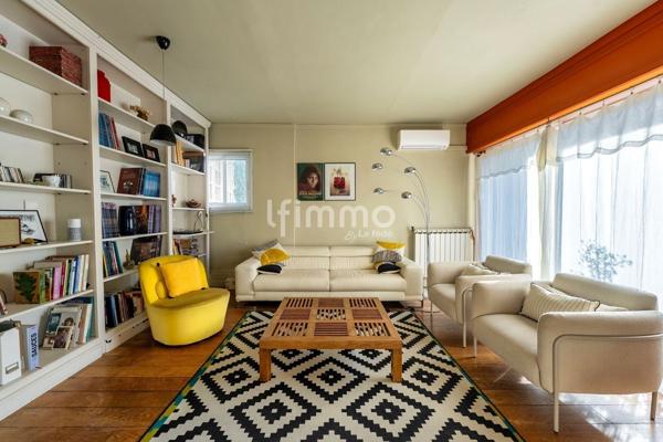 Appartement T5/T6 de 130m2 - Saint Tronc 13010