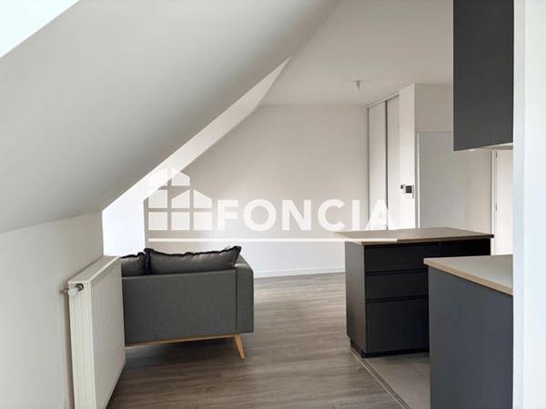 Location Appartement 2 pièces 43.05 m² - RUE ELSA TRIOLET Plaisir 78370