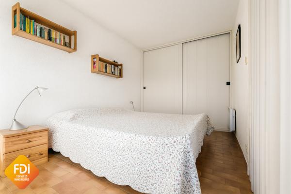 PORT CAMARGUE - PLAGE NORD - P2 AVEC PARKING ET CELLIER - 37