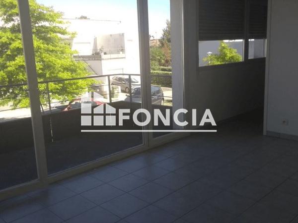 Location Appartement 2 pièces 45.57 m² - 15 RUE MAURICE UTRILLO Artigues Pres Bordeaux 33370