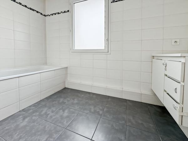 Appartement Rosny 3 pièces - 10min Métro L11