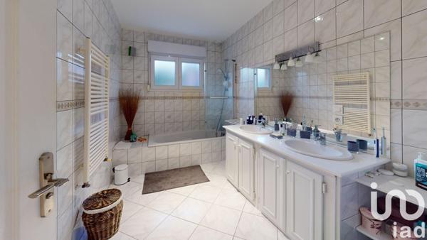 Maison à vendre 5 pièces 110 m² Beauregard-Vendon