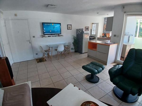 Appartement F2 meublé Saint-Leu Centre-ville