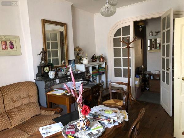 Maison de ville à vendre à Issoudun dans l'Indre (36100), ref : 11813/1436