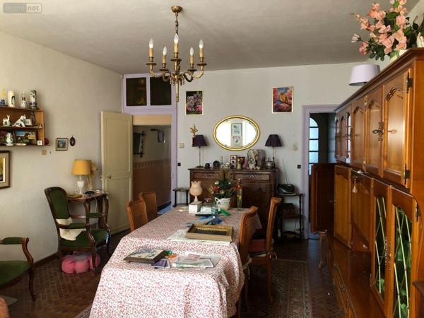 Maison de ville à vendre à Issoudun dans l'Indre (36100), ref : 11813/1436