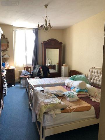 Maison de ville à vendre à Issoudun dans l'Indre (36100), ref : 11813/1436