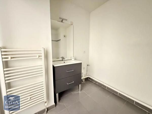 Appartement à louer 3 pièces 67.93m²
