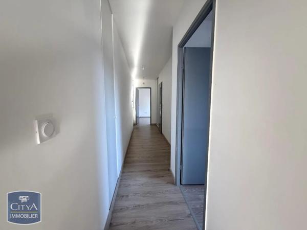 Appartement à louer 3 pièces 67.93m²