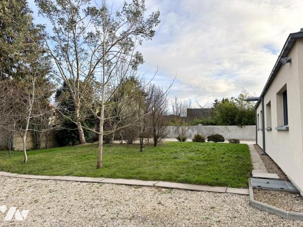 NANTES CHANTENAY - LOCAL PROFESSIONNEL A USAGE DE BUREAUX - 350m² - STATIONNNEMENTS et JARDIN CLOS