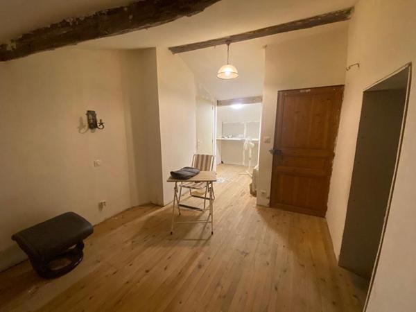 EXCLUSIVITE  VENTE A TERME LIBRE Maison Saintes 5 pièce(s) 161 m2