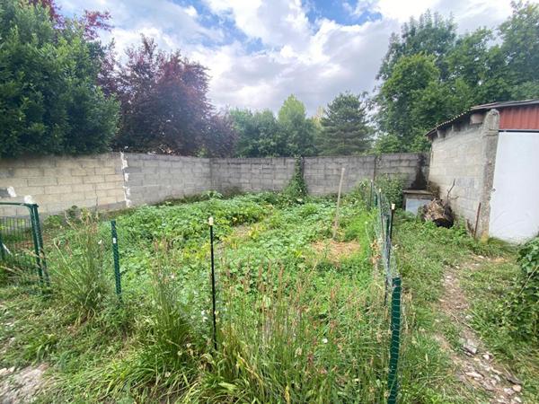 EXCLUSIVITE  VENTE A TERME LIBRE Maison Saintes 5 pièce(s) 161 m2