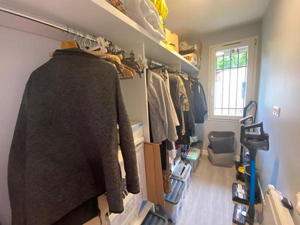 EXCLUSIVITE  VENTE A TERME LIBRE Maison Saintes 5 pièce(s) 161 m2