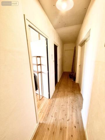 Maison à vendre à Saint-Chély-d'Apcher en Lozère (48200), ref : 48032-197