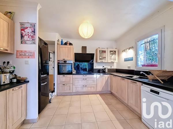 Maison à vendre 4 pièces 90 m² Nîmes