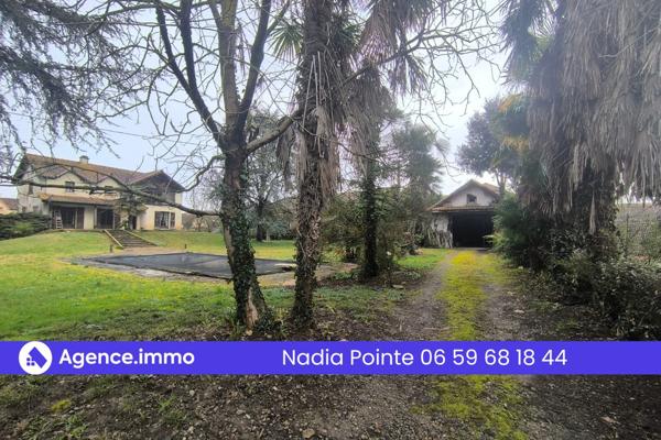 À vendre - Maison traditionnelle, 8 pièces située à Caixon (65500)