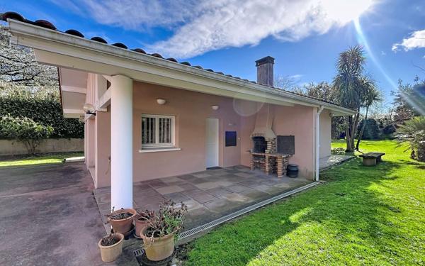 Maison à vendre    6 pièces • 263,32 m2 Biarritz