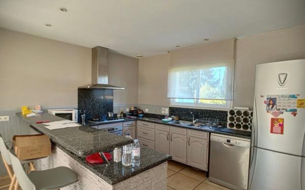 Maison à vendre    5 pièces •  Artiguelouve