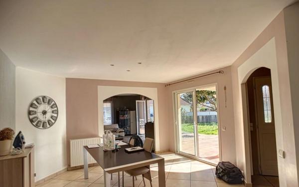 Maison à vendre    5 pièces •  Artiguelouve